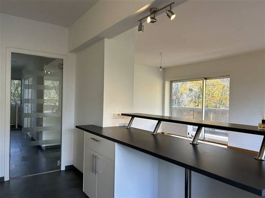 Appartement te huur - Photo 1