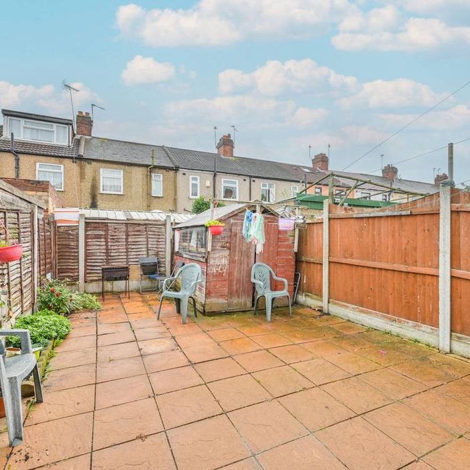 3 bedroom house to rent - Photo 1