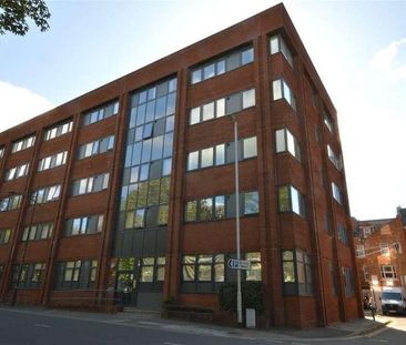 Electra House, Farnsby Street, Swindon, SN1 - Photo 2