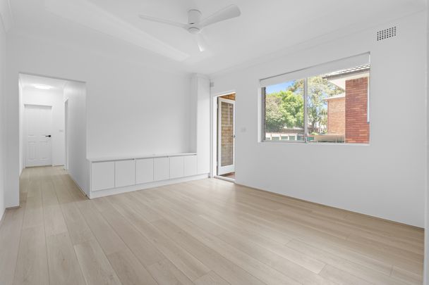 Renovated apartment In Prime Location - Photo 1