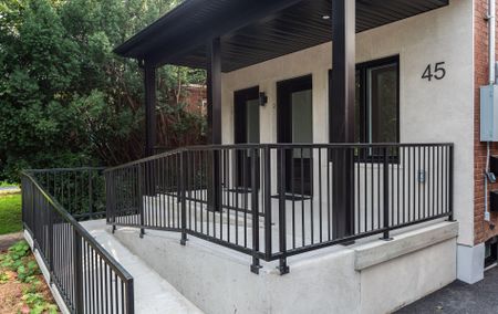 For Lease - 45 Astoria Avenue Unit# 2, Toronto, Ontario - Photo 4