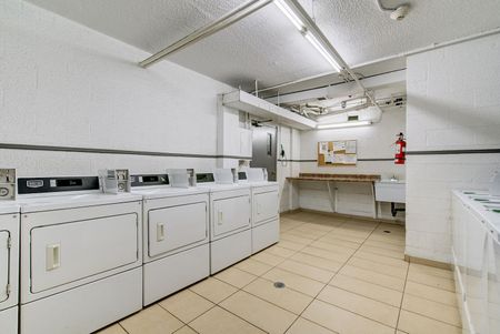 453 Rue Darontal, Boucherville, QC - Photo 2