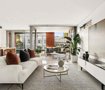 Luxury Harbourside Living in the Heart of Walsh Bay - Photo 1