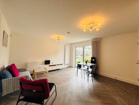 Festival Court, Glasgow, Princes Quay, G51 1BF - Photo 2