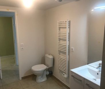 Location Appartement 1 pièce 31m² LORMONT 33310 - Photo 1