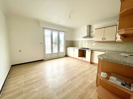 Location maison 4 pièces, 126.00m², Angers - Photo 5