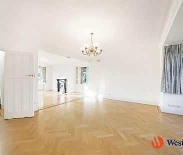 5 bedroom detached house to rent - Photo 1