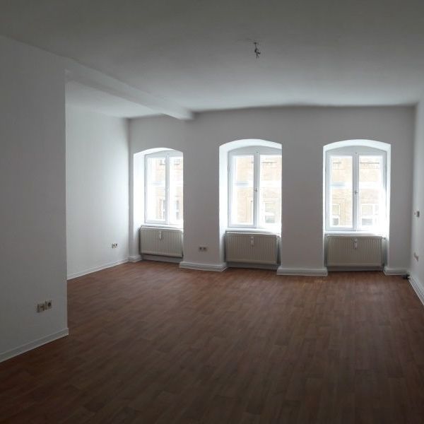 geräumige 1- RWE mit Einbauküche (möglich) in der Görlitzer Altstadt ! - Photo 1