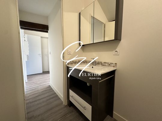 GRENOBLE - Appartement T1bis - Dernier étage - Photo 1