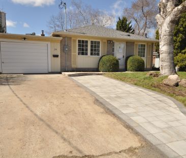 For Lease - 14 Dukinfield Crescent Unit# 2, Toronto, Ontario - Photo 1