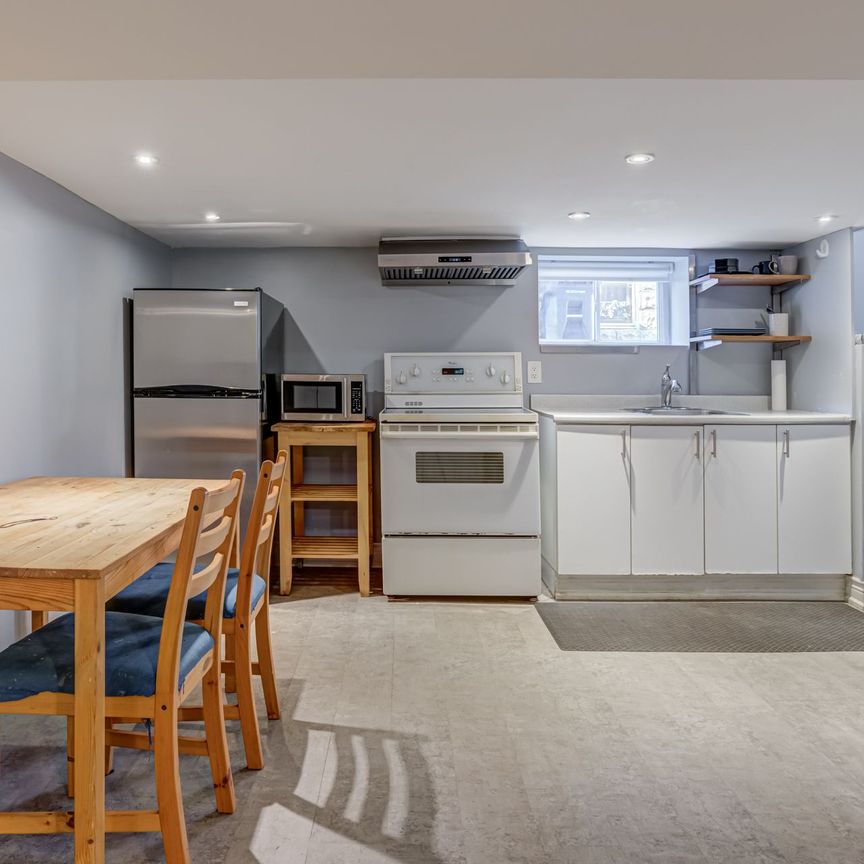 For Lease - 7 Edmund Avenue Unit# Lower, Toronto, Ontario - Photo 1