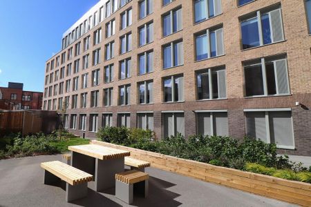 2 bedroom apartment to rent - Photo 4