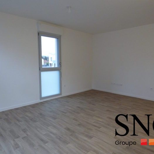 T3 AVEC BALCON ET PARKING - Photo 1