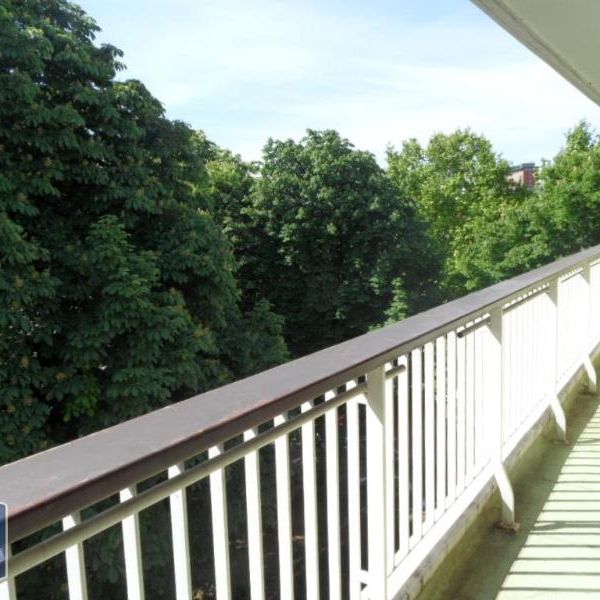 Location Appartement 3 pièces 65m² LILLE 59000 - Photo 1