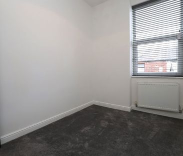 Fenton Street, Bury, BL8 1LU - Photo 3
