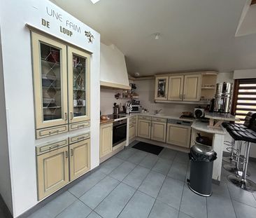 Location Maison 6 pièces 144m² MELESSE 35520 - Photo 5