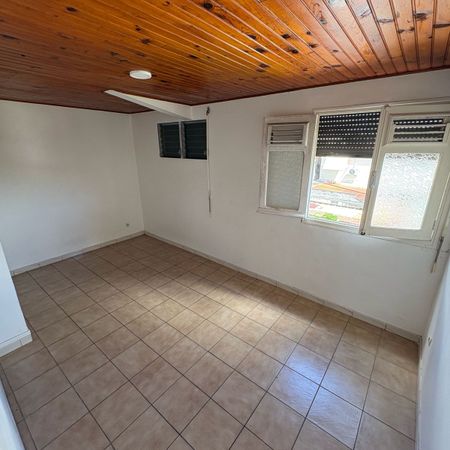 Fort de France - Appartement - F2 - Photo 4