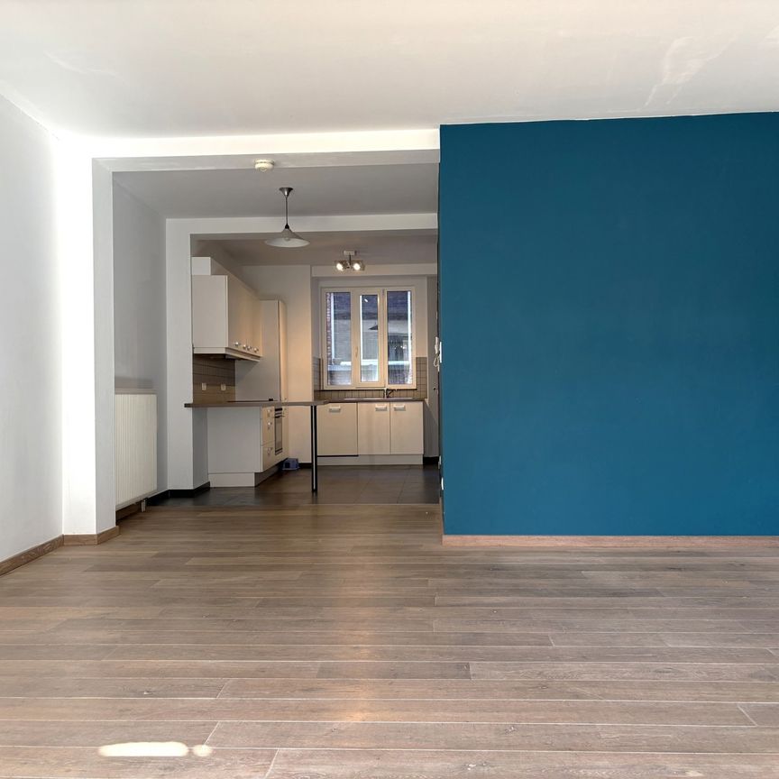 Appartement te huur - Photo 1