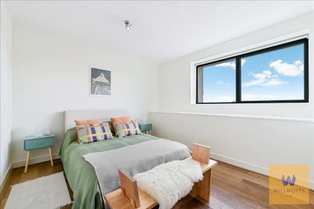 2 bedroom penthouse to rent - Photo 5