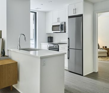 383 Albert Street, Centretown, Ottawa, ON - Photo 1
