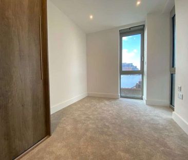 A two bedroom apartment to rent in Verto - Reading's popular reside... - Photo 5