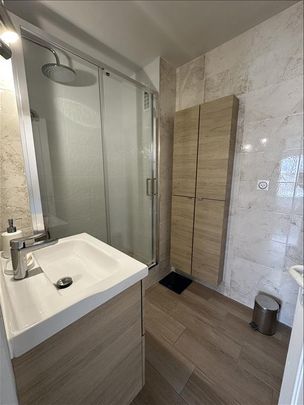 4 pièces - 76 m² - 3ème étage - Colocation non autorisée - Photo 1