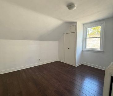 4 UNDERMOUNT Avenue Unit# 3, Hamilton, Ontario, L8P3Z6 - Photo 1