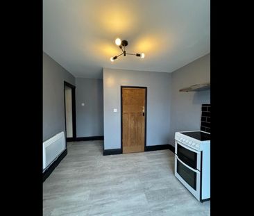 1 Bed Flat, Hothfield Road, CH44 - Photo 6