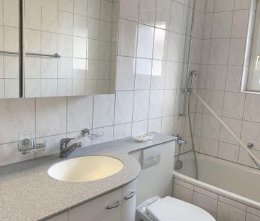 4 Zimmer, 76 m², 3. Stock - Photo 1