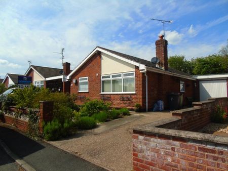 3 bedroom bungalow to rent - Photo 4