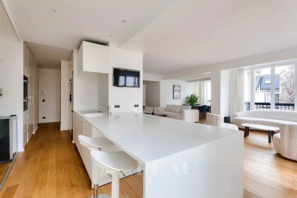 Location appartement, Paris 8ème (75008), 5 pièces, 164.67 m², ref 85494267 - Photo 1