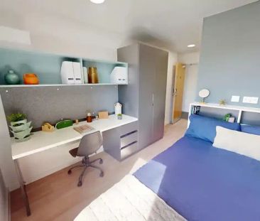Accessible En-suite - Photo 5