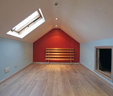 2 bedroom terraced house to rent - Photo 3