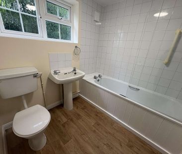 Newly renovated Semi Detached Cottage in North Norfolk. This proper... - Photo 6