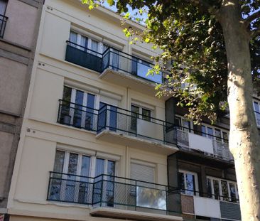 Location Appartement 2 pièces 38m² - Photo 2