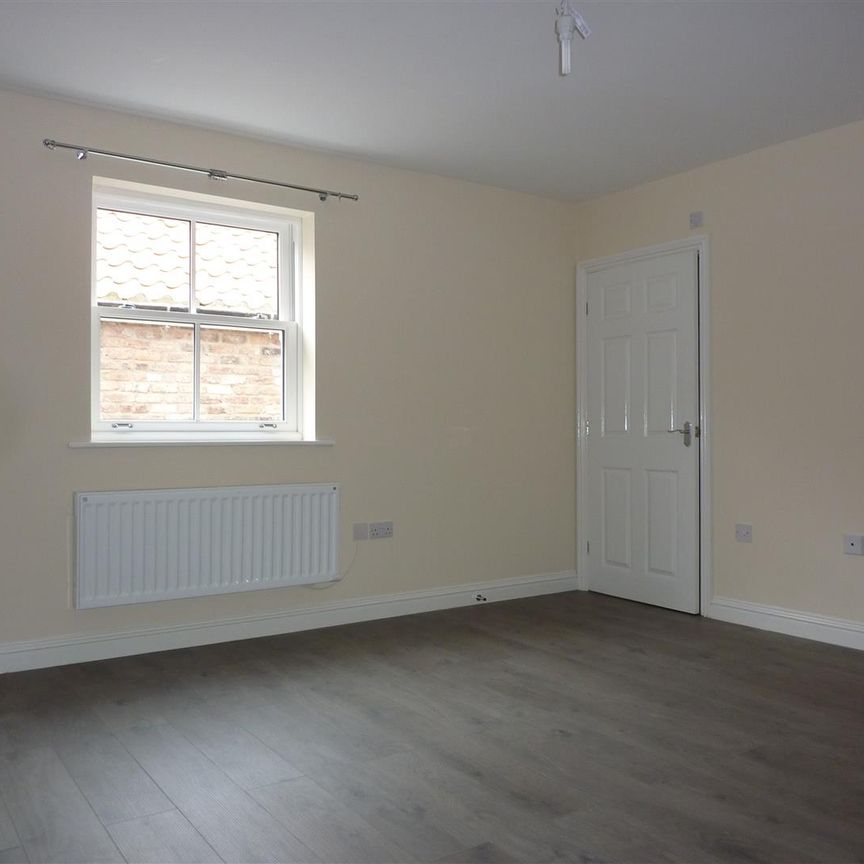 Benedict Court, Selby YO8 - Photo 1