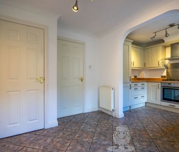 3 Bedroom - Photo 5