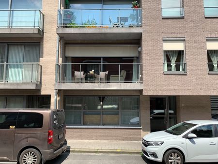 1-slaapkamerappartement nabij markt Deinze - Foto 2