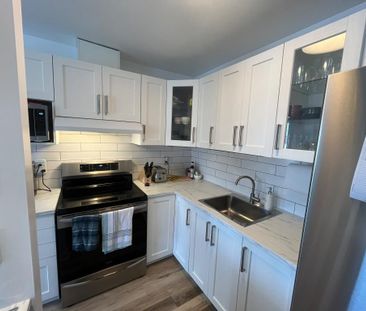3½ à louer Longueuil, rue Frontenac, 1er étage LIBRE 1er juillet. - Photo 3
