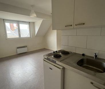 RUE PIETONNE, DE 16,82 M2, MODERNE comprenant séjour avec ... - Photo 4