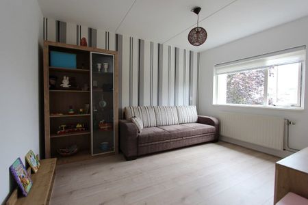 Huis te huur: Helena Kuipers-Rietbergstraat 77 1318 AV Almere - Foto 3