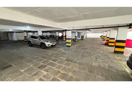 Amplo Imóvel para Aluguel com Vista Deslumbrante para o Mar, a Poucos Metros da Praia - Photo 2