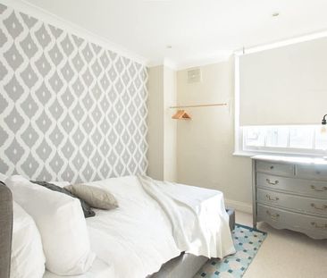 Queen's Gate Terrace - Photo 4