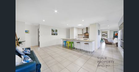 Fully Furnished Walking distance to Bowls Club, Beach and Shopping Centre - Photo 2