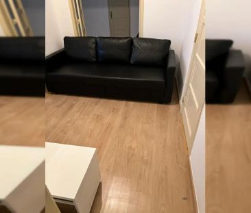 2-bedroom apartment for rent in Amadora, couples allowed. - Photo 2