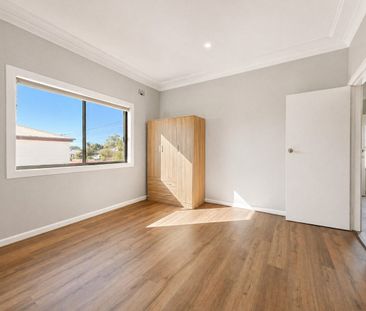 Freshly Renovated! - Photo 5