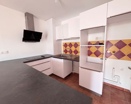 Location Appartement 3 pièces 60m² LE GOSIER 97190 - Photo 3