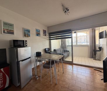 Location Appartement 1 pièce 20m² SETE 34200 - Photo 2