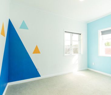 Cutest College Street home - Photo 4