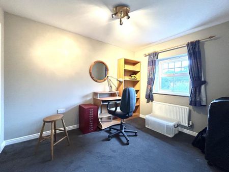 2 bedroom semi-detached house to rent - Photo 5